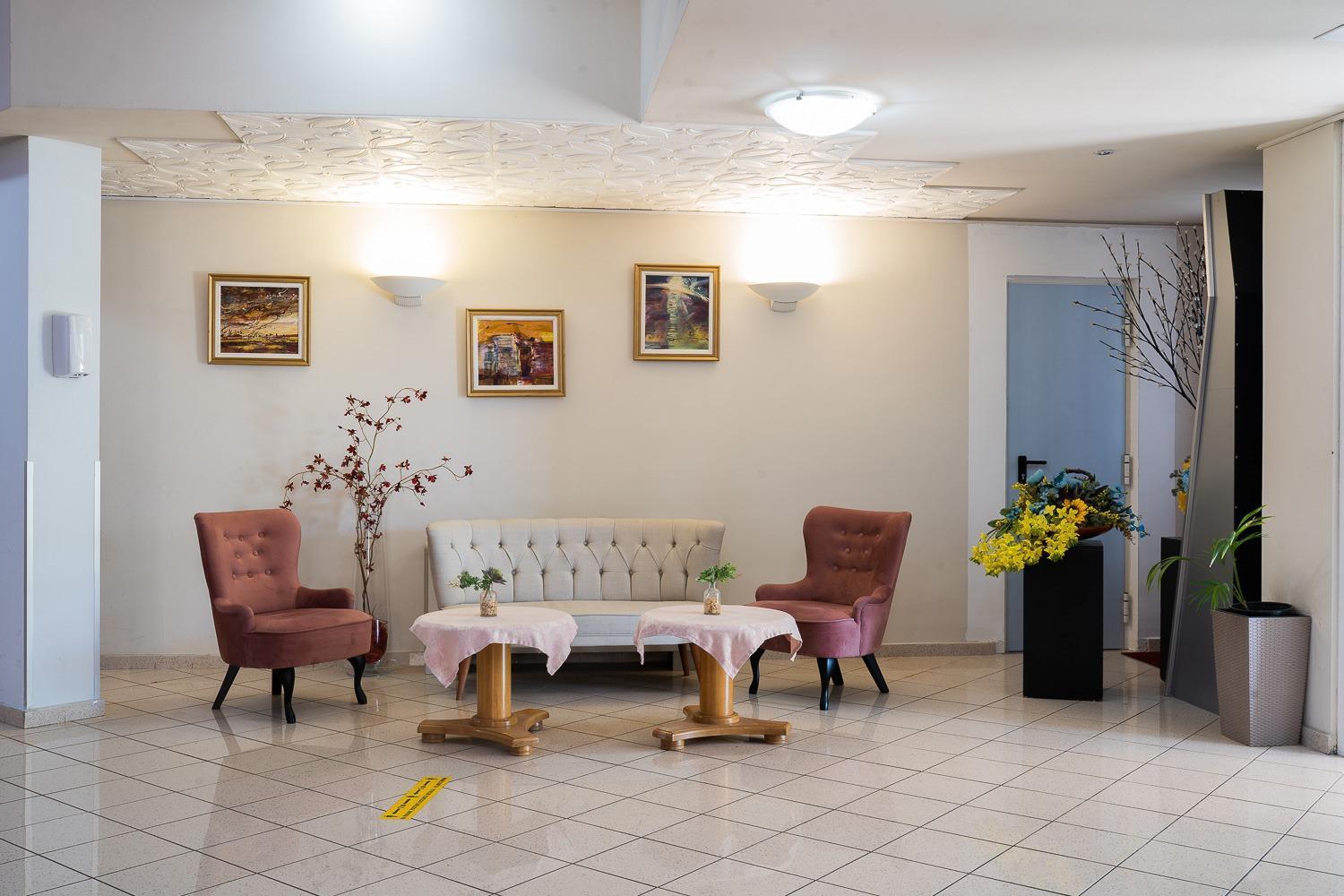 Iris Hotel Bors Exterior foto